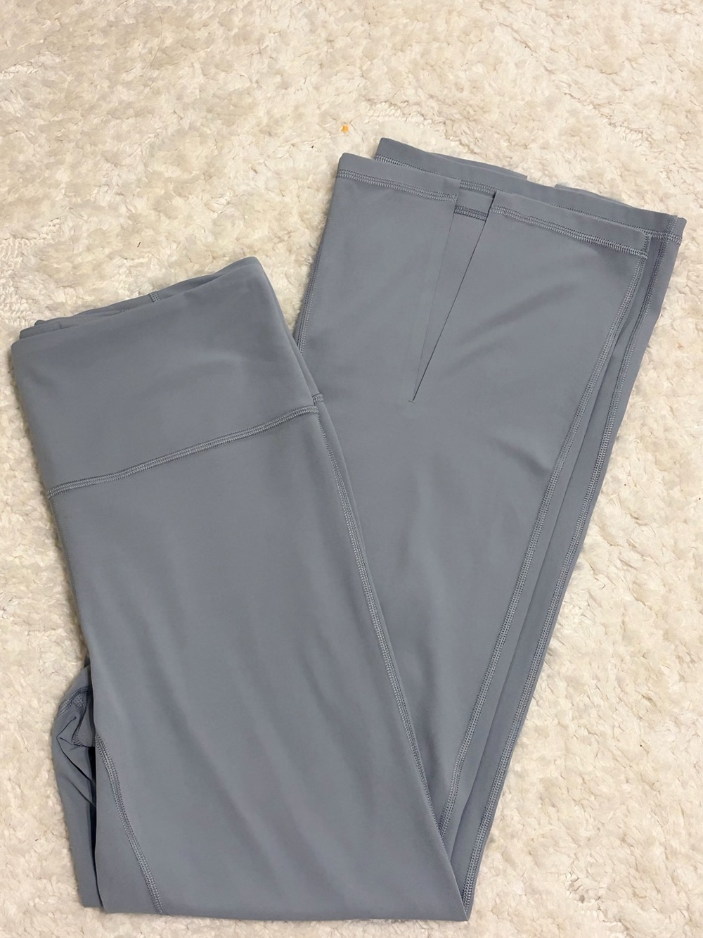 NWOT Athleta Elation Split Flare Yoga Pant Light Gray LP Large Petite - Picture 2 of 8